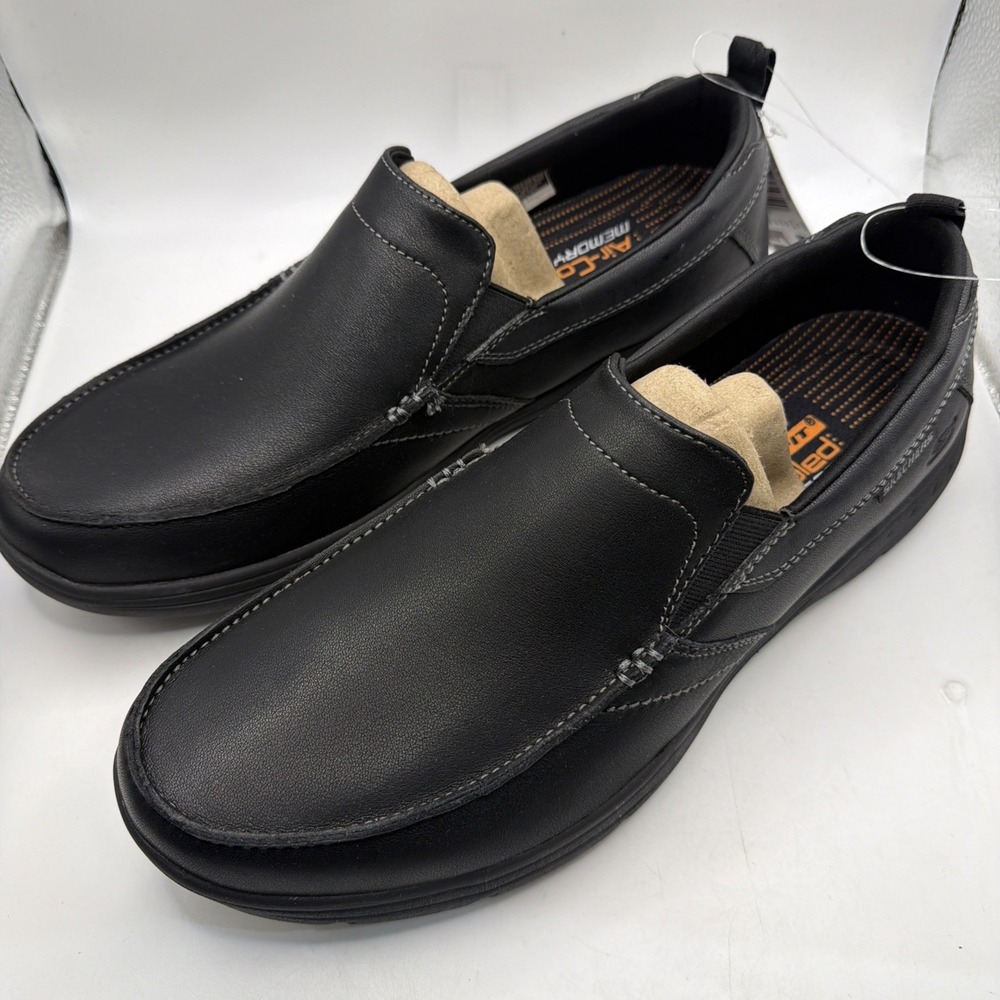 Skechers Black Relaxed Fit Air Cooled Men's Slip On Shoes Loafers Size 11. NIB